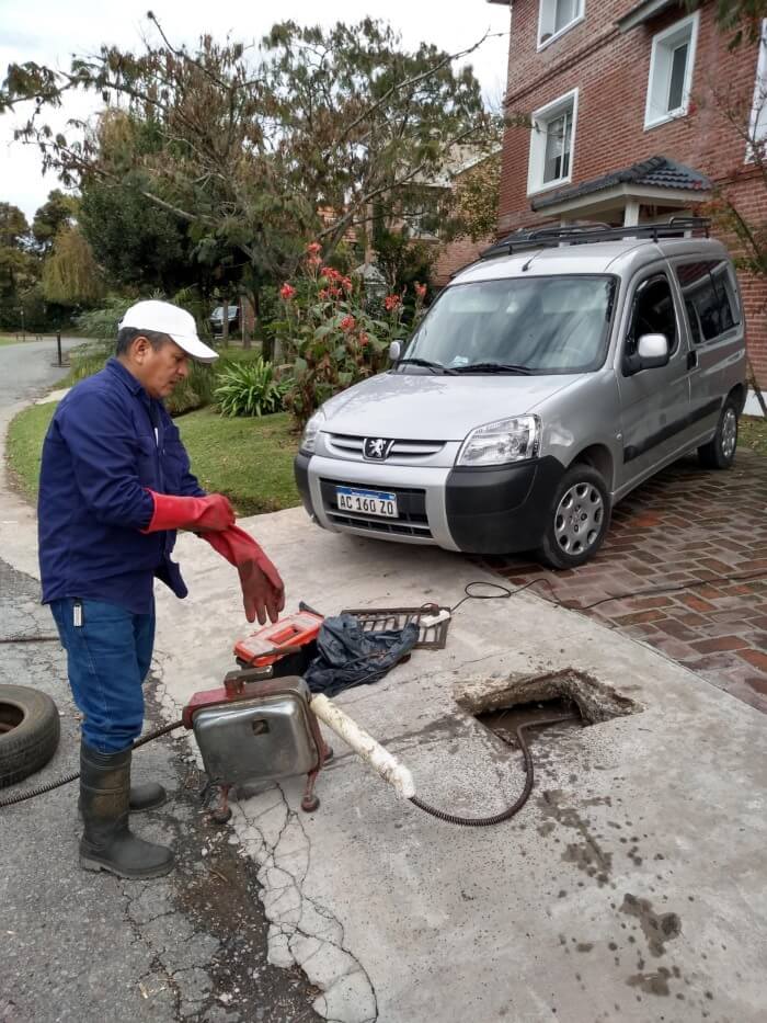 Destapaciones con máquina en Ciudad Caseros 3 de Febrero Tel.11 3061-2502 Contáctanos hoy.